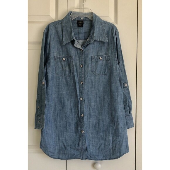 CONYON RIVER DEMIN BLUE BLUSE SHIRT, SIZE M, V NECK, BUTTON DOWN 1 - Picture 1 of 8